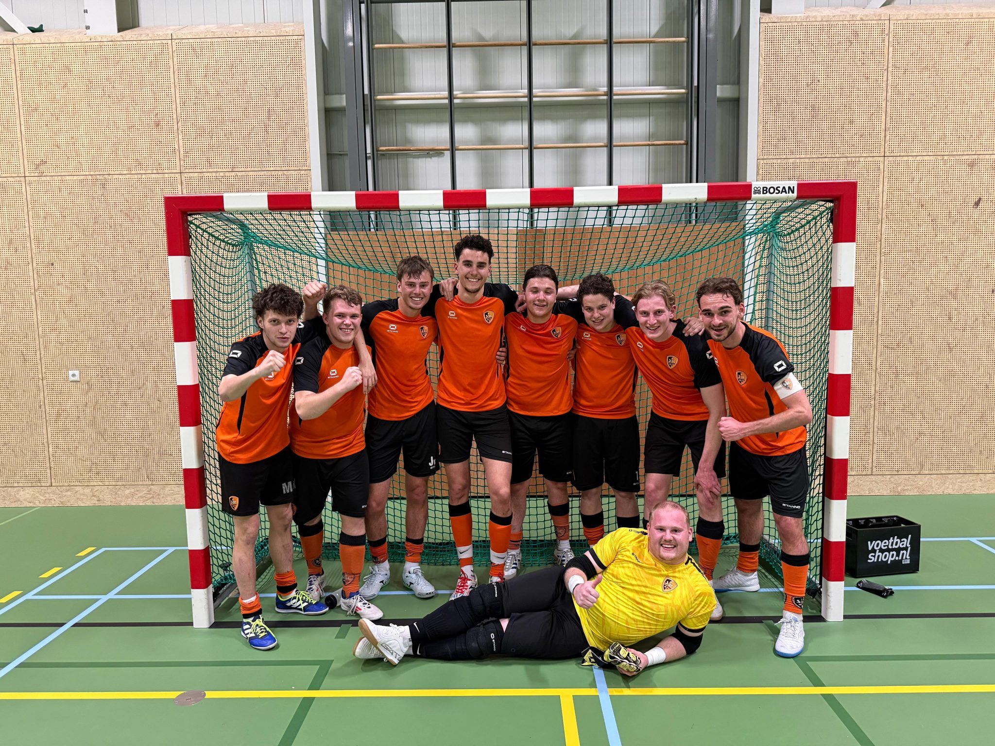 SBC 3 Futsal kampioen in 3e klasse, bekerfinale verloren